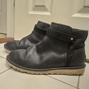 Ugg rella black leather fleece lined ankle boots shoes womens 9